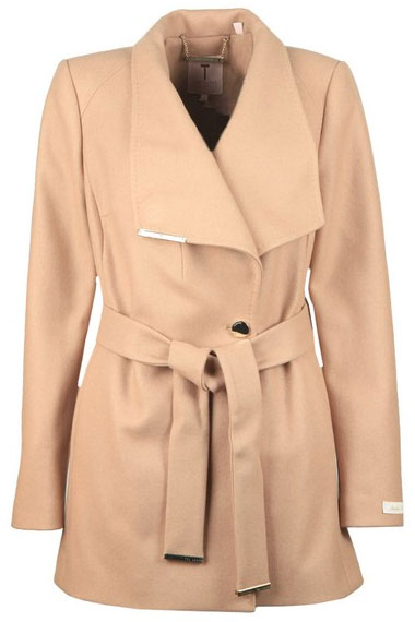 13 Reasons Why Kate Walsh Coat 13-reasona-why-kate-walsh-coat