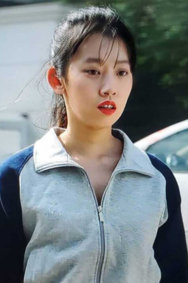 Oh Hye Soo Min Eun Ji All Of Us Are Dead Grey Fleece Jacket
