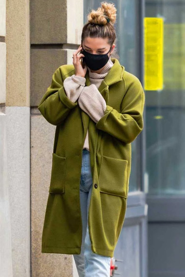 Annie Murphy Manhattan Street Style Green Wool Trench Coat