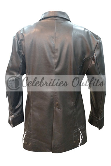 civil-war-elizabeth-olsen-jacket