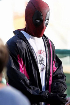 Deadpool 2 Ryan Reynolds Wade Wilson Black Sports Jacket