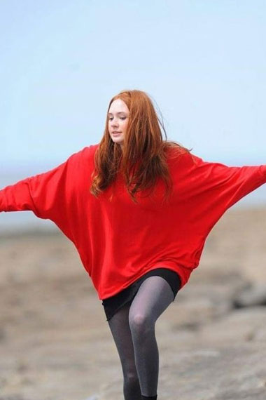 Karen Gillan Amy Pond Doctor Who TV Show Red Fleece Hoodie