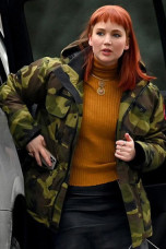 Dont Look Up Jennifer Lawrence Kate Dibiasky Military Jacket dont-look-up-jennifer-lawrence-military-jacket
