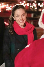 Laura Osnes One Royal Holiday Anna Jordan Checked Plaid Coat laura-osnes-one-royal-holiday-checked-plaid-coat