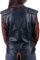 ivana-baquero-the-shannara-chronicles-jacket