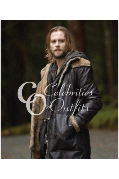 alistair-the-twilight-saga-2-breaking-dawn-leather-coat