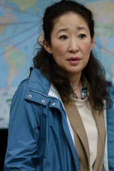Killing Eve TV Show Eve Polastri Sandra Oh Blue Parachute Coat