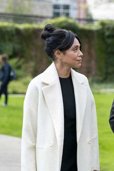 Tamara Taylor Angela Wheatley Law And Order White Trench Coat