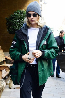 Cara Delevingne Casual Green Jacket