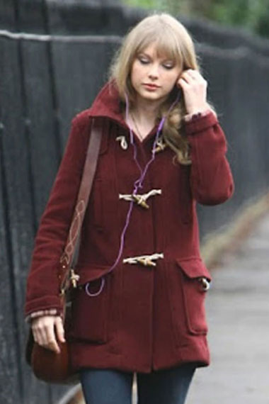 Taylor Swift Singer Bound Seam Toggle Maroon Wool Duffle Coat
