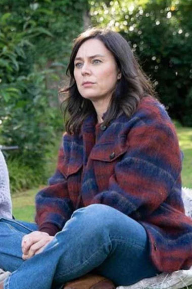 Jill Halfpenny Jodie The Drowning Red Blue Plaid Flannel Coat