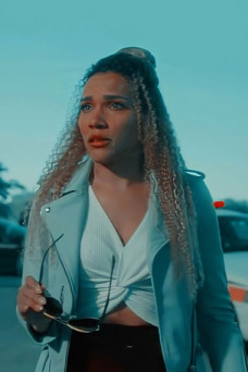 Allison Hargreeves Emmy Raver-Lampman Umbrella Academy Jacket
