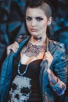 Clara Lille Watch Dogs Black Cosplay Quilted Leather Jacket