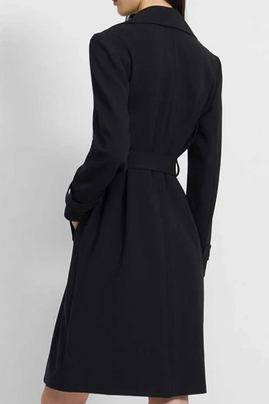 Joan Lauren Graham Zoeys Extraordinary Playlist Trench Coat