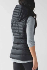 mary-steenburgen-zoeys-extraordinary-playlist-vest