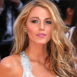 Blake Lively Jackets (4)