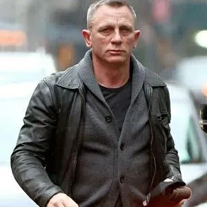 Daniel Craig Leather Jackets And Outfits