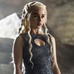Emilia Clarke Jackets (5)