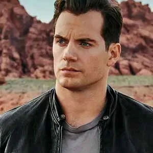 Henry Cavil Jackets And Outfits