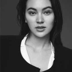 Jessica Henwick Jackets (1)