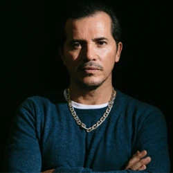 John Leguizamo Jackets (1)