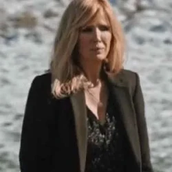 Kelly Reilly Jackets (15)