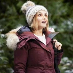 Rachael Leigh Cook Jackets (6)