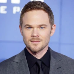 Shawn Ashmore Jackets (2)