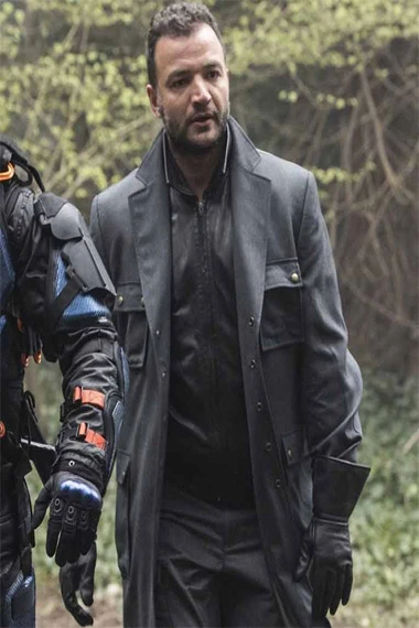 Digger Harkness Arrow Nick E Tarabay Captain Boomerang Coat