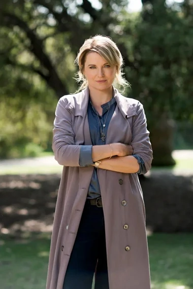 Alexa Crowe My Life Is Murder Grey Cotton Coat my-life-is-murder-alexa-crowe-grey-coat