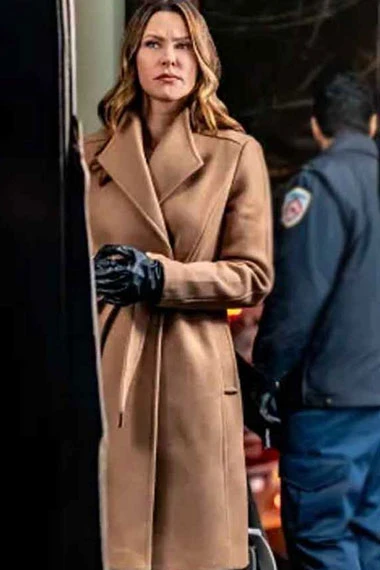 Amy Winslow Mystery 101 Jill Wagner Beige Wool Trench Coat