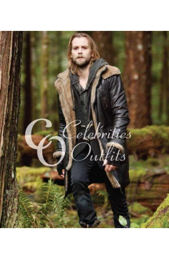 alistair-the-twilight-saga-2-breaking-dawn-leather-coat