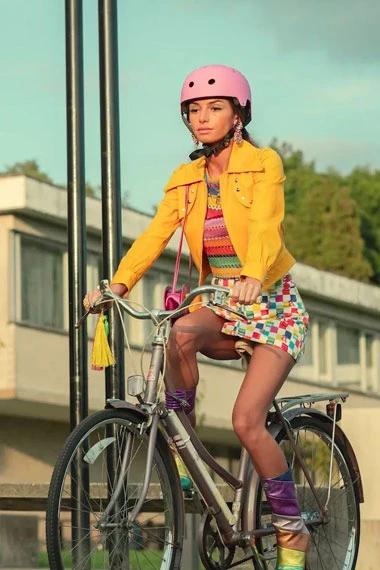 Mimi Keene Sex Education Ruby Matthews Yellow Cropped Jacket