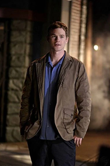 Aaron Ashmore Smallville TV Show Jimmy Olsen Beige Jacket